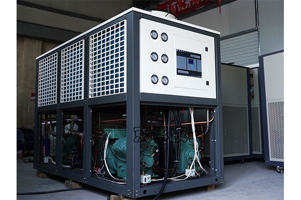 反應(yīng)釜控溫加熱制冷循環(huán)機(jī)的清洗保養(yǎng)工作 反應(yīng)釜控溫加熱制冷循環(huán)機(jī)的清洗保養(yǎng)工作